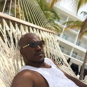 Meet your Posher, Darron